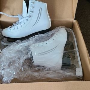 Brand New size 4 Ice Skates